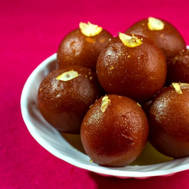 Gulab Jamun (VEG).